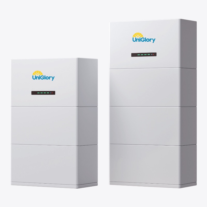 Stacked 16 kWh all-in-one battery system with built-in inverter